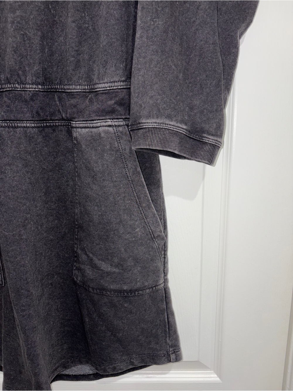 DAILY PRACTICE Acid-Washed Sweater Dress (M) - Picture 3 of 5